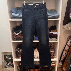 Pilcro mid rise flare Jean